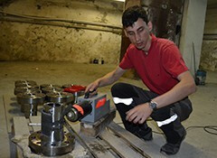 Приварка патрубка к фланцу