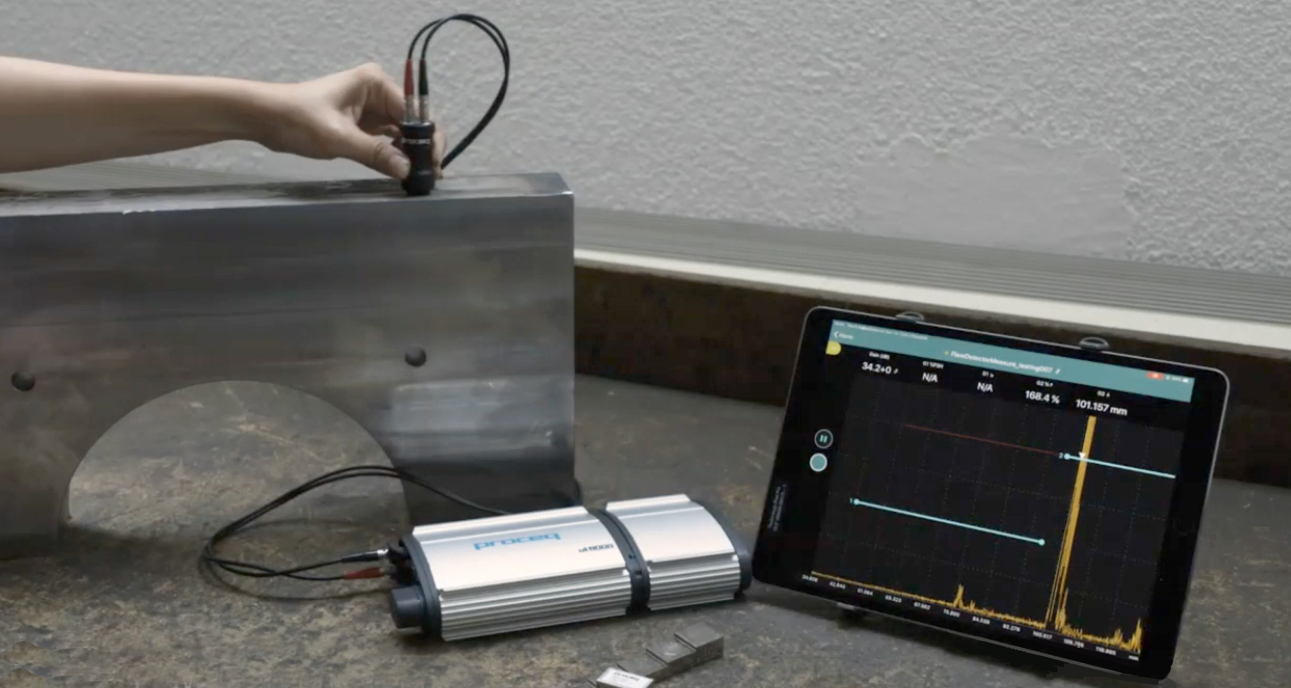 Портативный дефектоскоп Proceq UT8000 фото 1