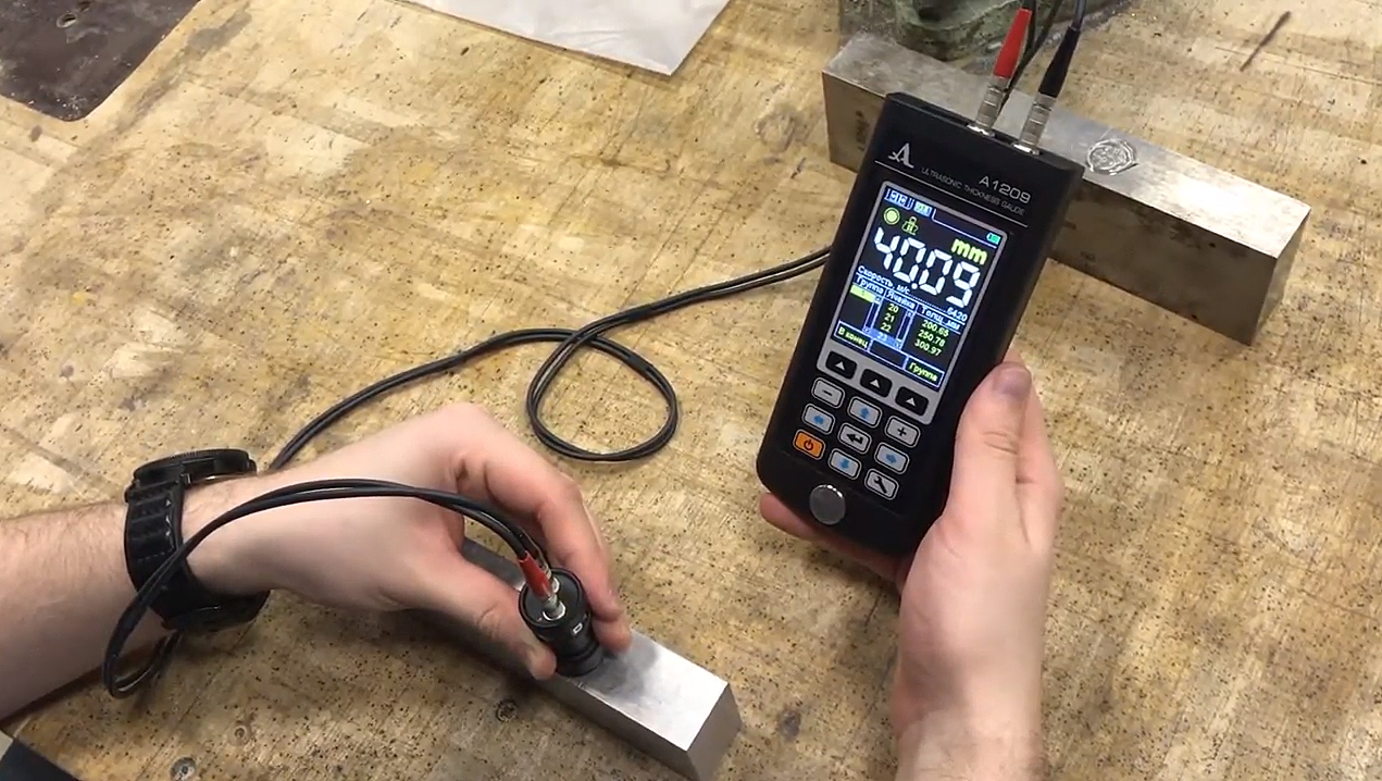 Толщиномер ультразвуковой А1209 фото 2